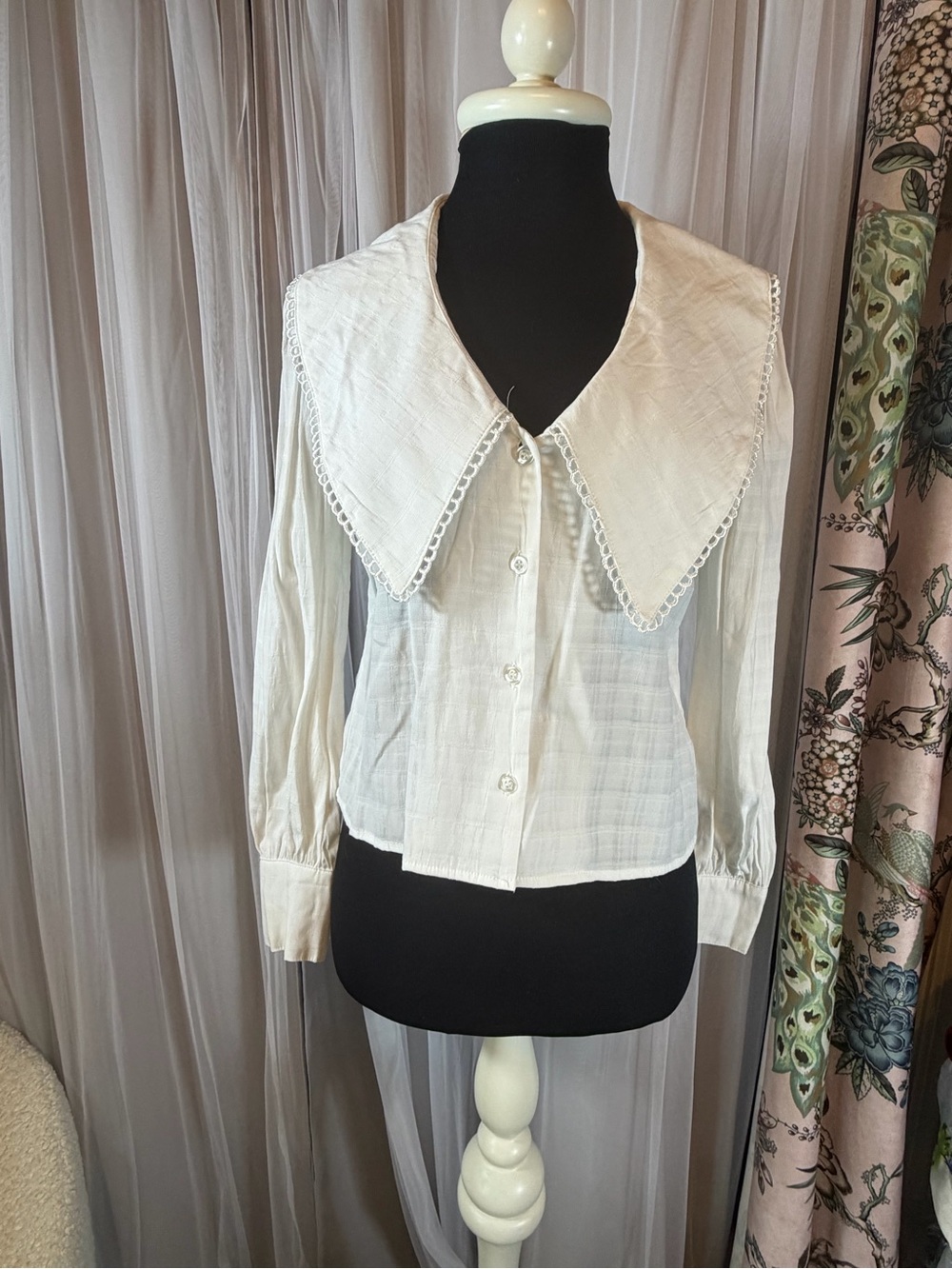 Nasty Gal White Button-Front Blouse with Oversized Pointed Collar
